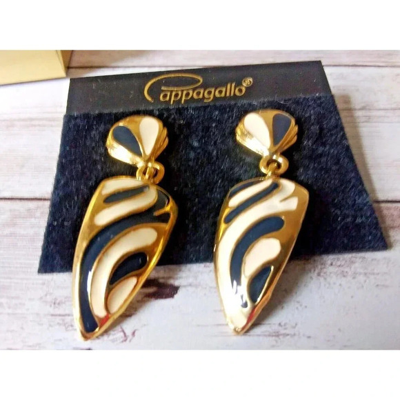 1980s Vintage Gold Tone Dangle Earrings with Zebra Stripe Motif by Cappagallo - Picture 2 of 6